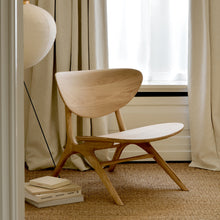 Load image into Gallery viewer, Eye Lounge Chair - Hausful