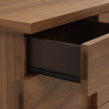 Load image into Gallery viewer, Boom Chest - Hausful