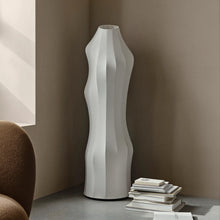 Load image into Gallery viewer, Dae Floor Lamp - Hausful