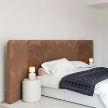 Load image into Gallery viewer, Reflection Oblo Table Lamp - Hausful