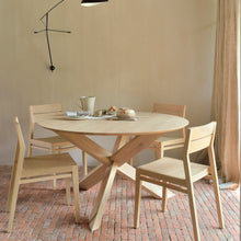 Load image into Gallery viewer, Oak Circle Dining Table - Hausful