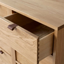 Load image into Gallery viewer, Fulton Chest - Hausful