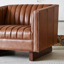 Load image into Gallery viewer, Wallace Chair - Hausful