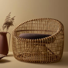 Load image into Gallery viewer, Nest Round Chair - Hausful