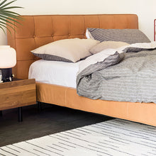 Load image into Gallery viewer, Winston Bed - Leather (4470214754339)
