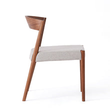 Load image into Gallery viewer, Wren Chair - Hausful (4470232416291)