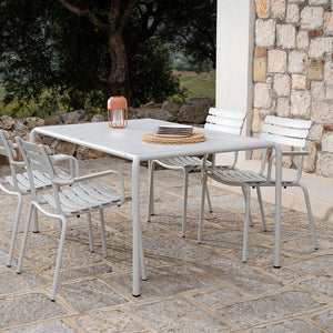 Avanti Outdoor Table - Medium