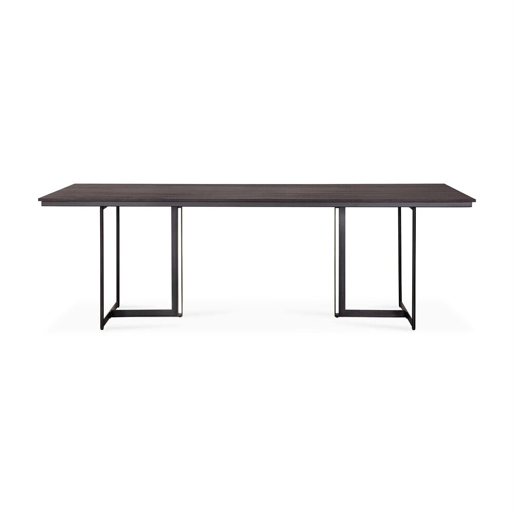 Tacet Dining Table