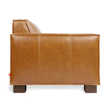 Load image into Gallery viewer, Cabot Chair - Hausful