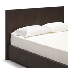 Load image into Gallery viewer, Moon Bed - Hausful