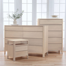 Load image into Gallery viewer, Curva Master Chest - Hausful