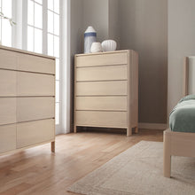Load image into Gallery viewer, Curva Tall Chest - Hausful