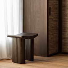 Load image into Gallery viewer, Roller Max stool - Hausful