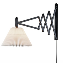 Load image into Gallery viewer, Le Klint Sax 233 - Light Oak