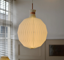 Load image into Gallery viewer, Le Klint - Model 101 Pendant