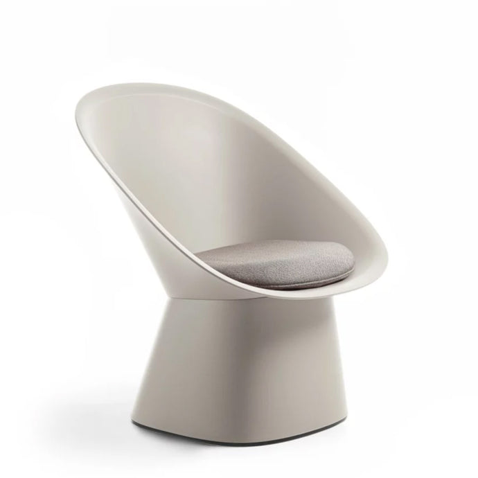 Sensu Outdoor Lounge Chair - Hausful