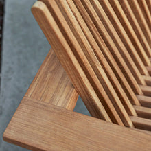 Load image into Gallery viewer, Curve Outdoor Chair - Hausful