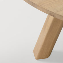 Load image into Gallery viewer, Unda Round Table - 71"