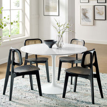 Load image into Gallery viewer, Round Tulip Dining Table