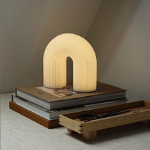Load image into Gallery viewer, Vuelta Table Lamp - Hausful