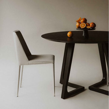 Deo Round Dining Table – Hausful