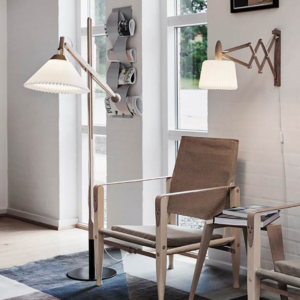 Le Klint 325 Floor Lamp – Hausful